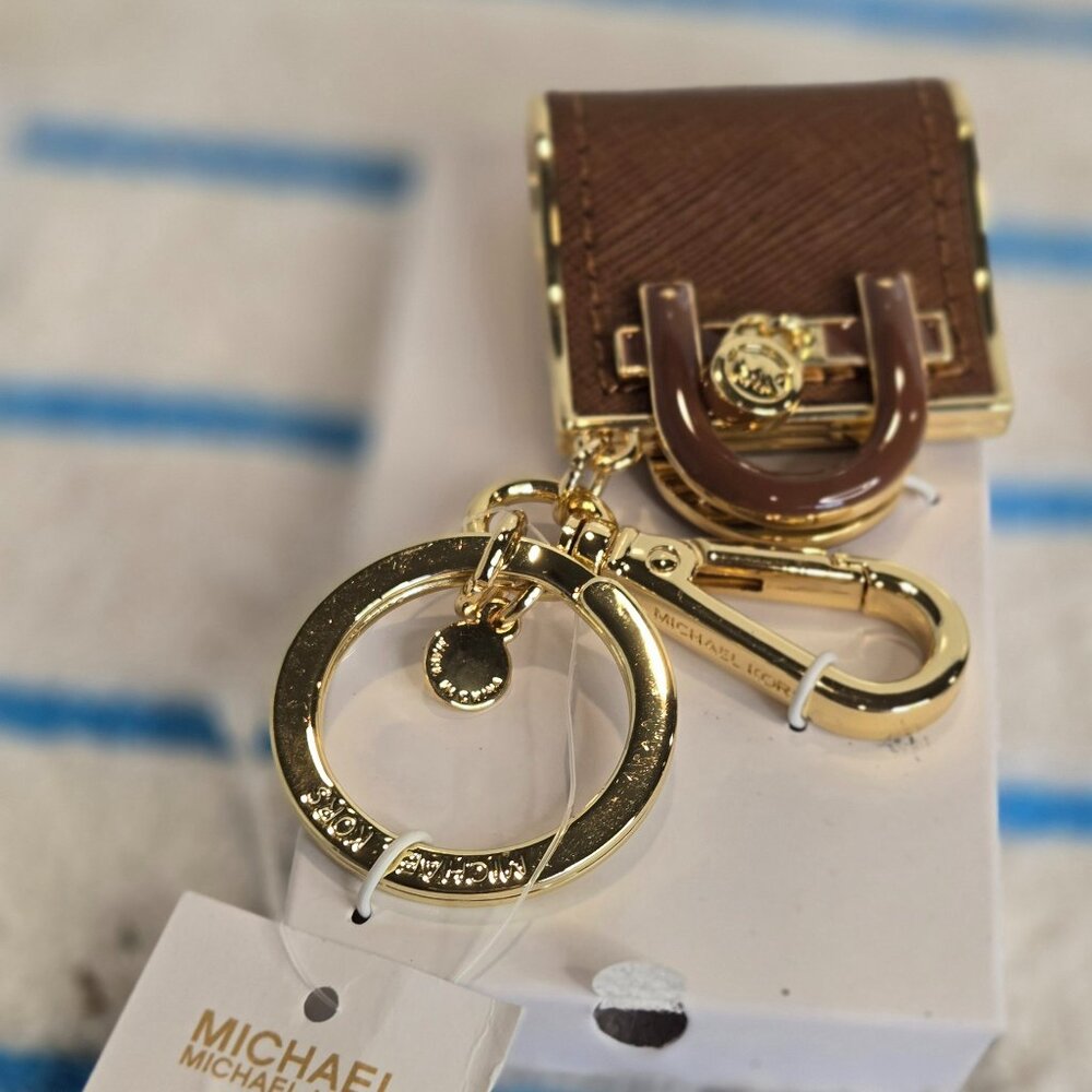 Michael Kors Purse Key Chain New In Box